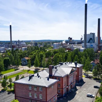 Ilmakuva Tehtaan koulusta